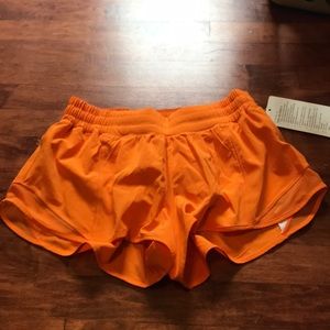 Lululemon Hotty Hot Short II